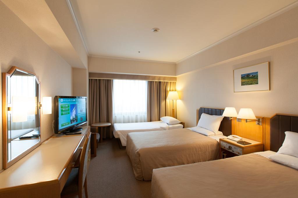 Hotel New Otani Takaoka Room photo